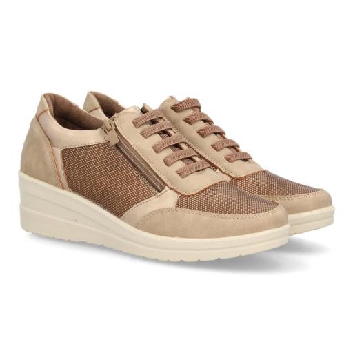 zapatillas de mujer con cuña, diferentes texturas y cierre de cremallera lateral [1]