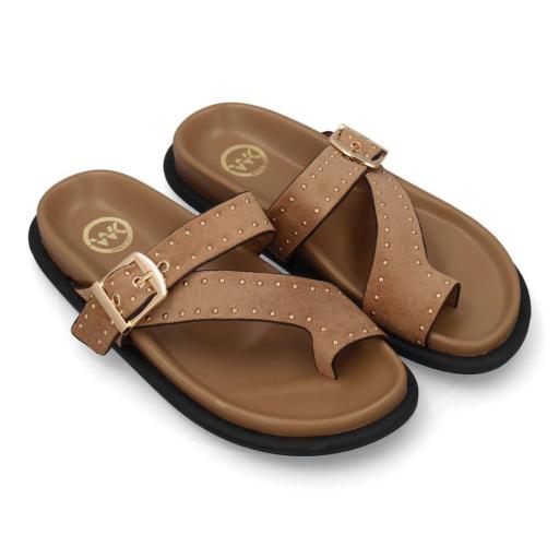 Sandalias mujer planas con detalle metálico [3]
