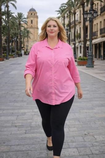 Camisa curvy rosa manga larga mujer look casual elegante en ciudad [0]