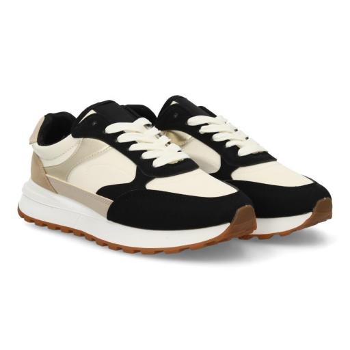 Zapatillas casual de mujer negras y crema con detalles brillantes y suela dentada color caramelo [3]