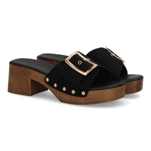 Sandalias negras tacón ancho con tachuelas [2]