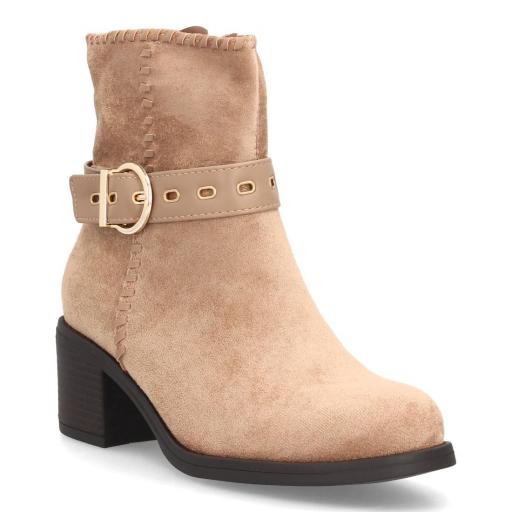 Botines de mujer con hebilla disponibles en tres colores [2]