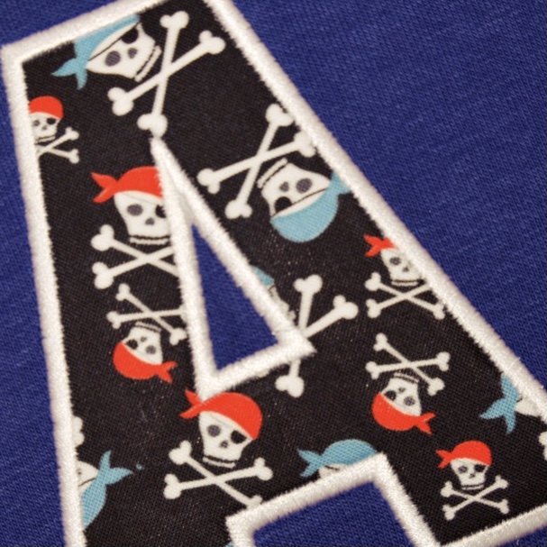 14-CALAVERAS PIRATA.jpg