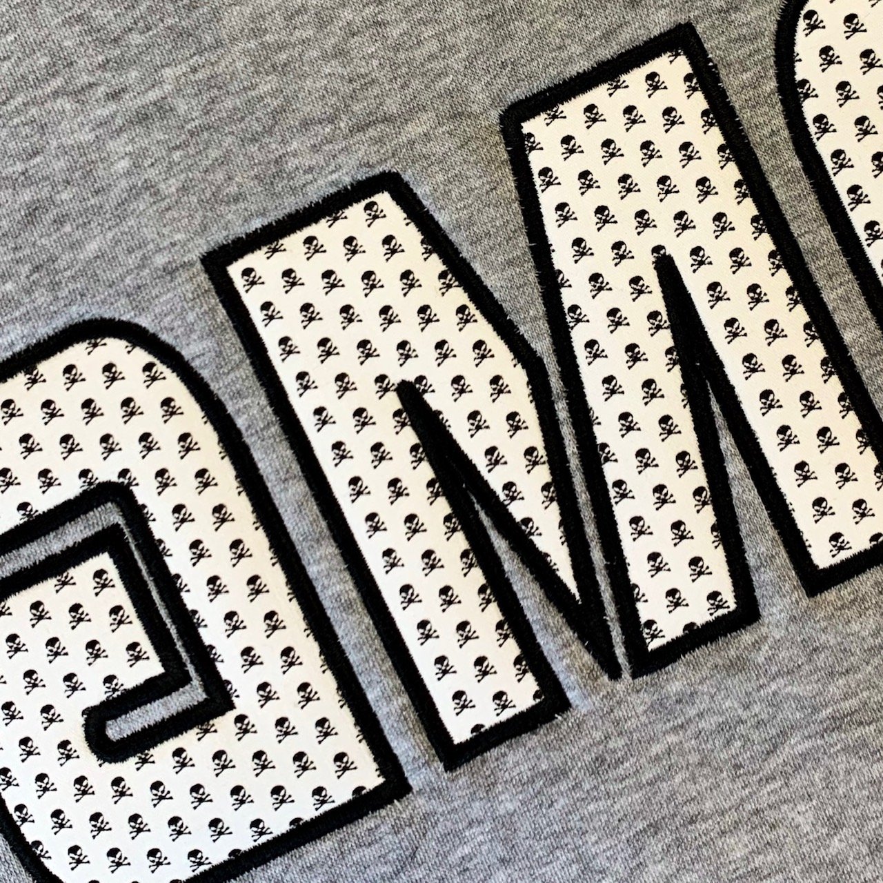 15-MINI CALAVERAS.jpg