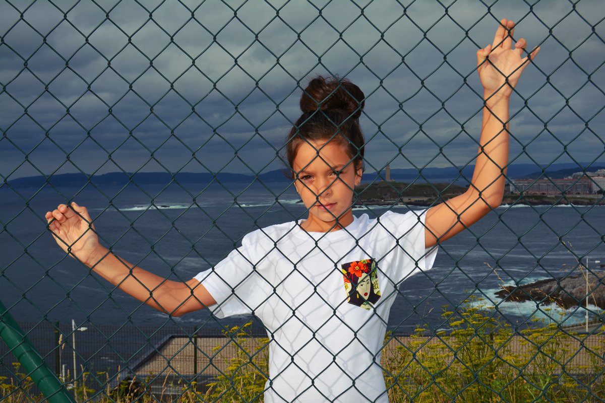 CAMISETA_BOLSILLO_PERSONALIZADA_MOD._FRIDA_KAHLO_01 (1).jpg