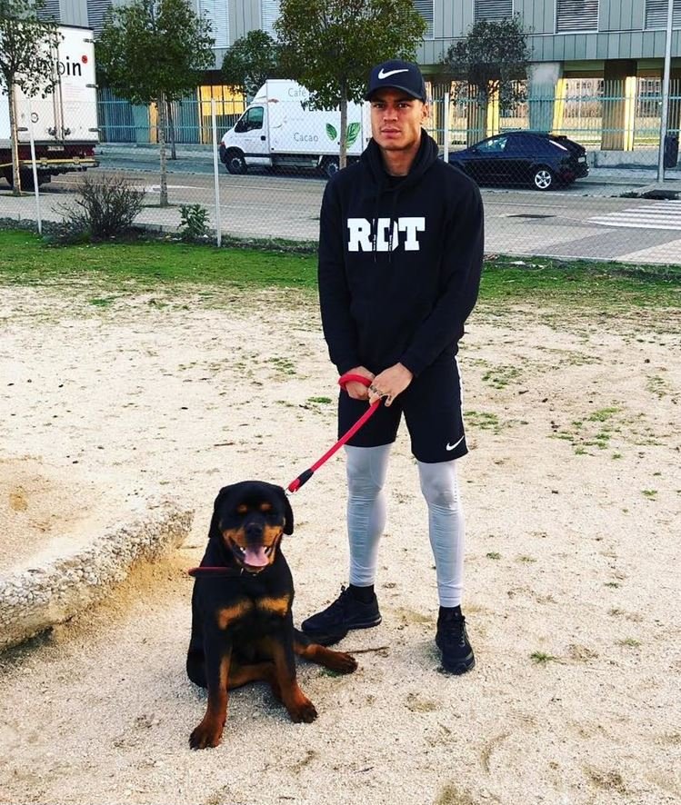 RAÚL DE TOMAS (1).jpg