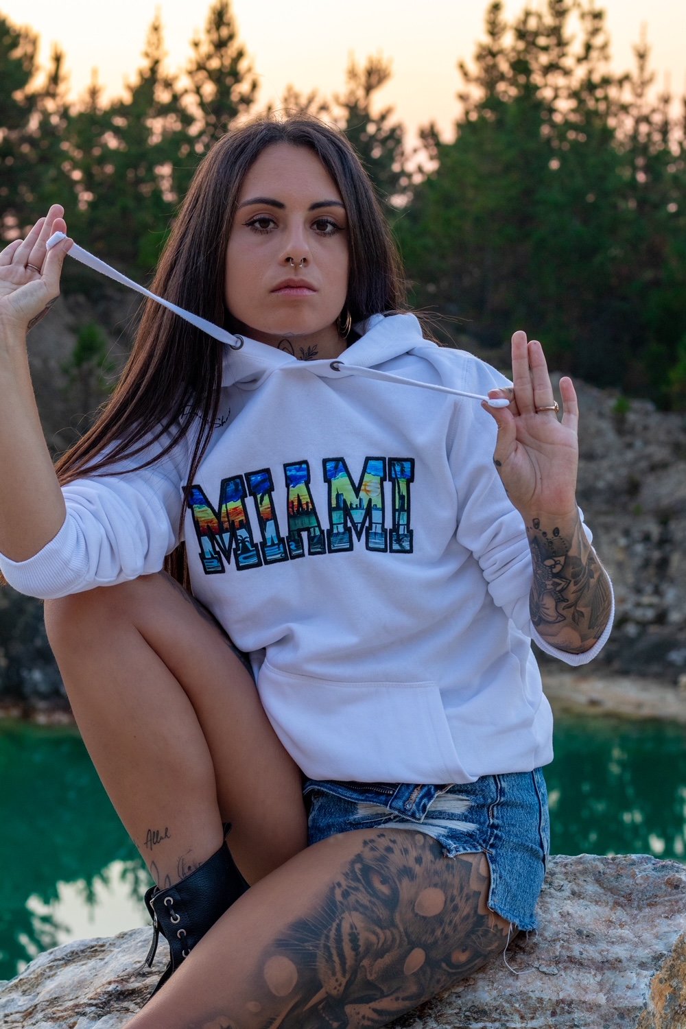 SUDADERAS PERSONALIZADAS MIAMI (2).JPEG