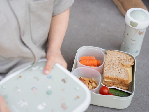 ​Caja Bento Campus grande – Colección Pequeña Granja [2]