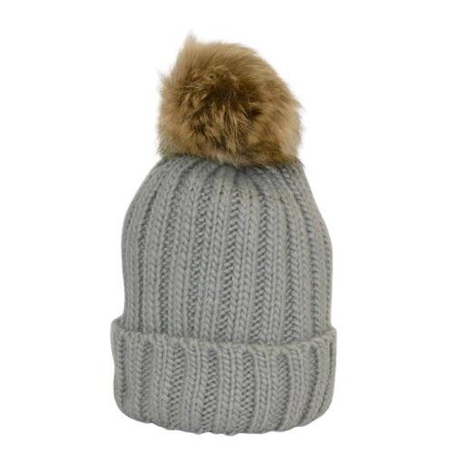 Gorro Junior con pompón de pelo sintético color gris - inicial bordada