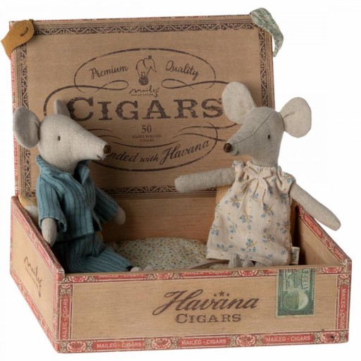 Papá y Mamá Ratón en Caja de cigarros - Maileg [1]