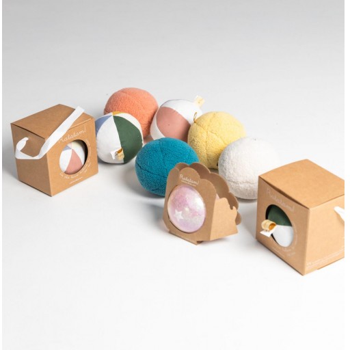 ​Pelota Peluche Sensorial color rosa, 12 cms. – Ratatam Kids [1]