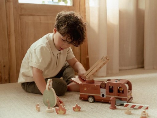 Set de Bomberos con Camión Little Dutch – Madera FSC [4]