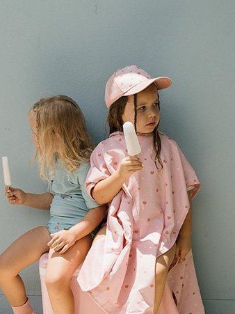 Poncho de Playa Strawberries