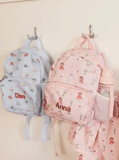 Mochila Infantil The Three Little Pigs Personalizable [2]