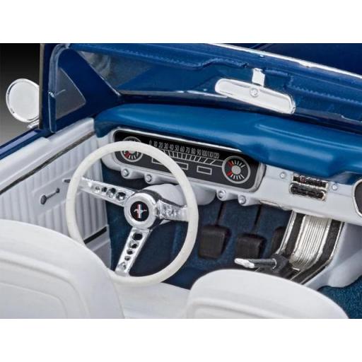 1/24 Ford Mustang Convertible (Model Set) [3]