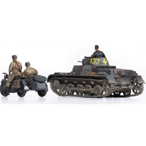 1/35 Panzer I Ausf.B & Motorcycle [3]