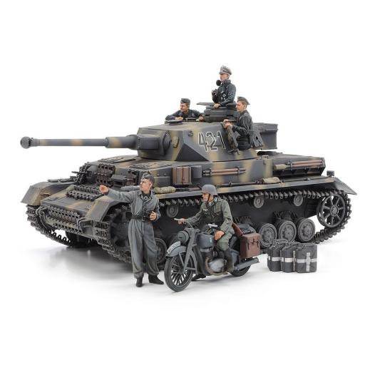 1/35 Panzer IV Ausf. G Early Prod. & Motorcycle - Eastern Front [1]