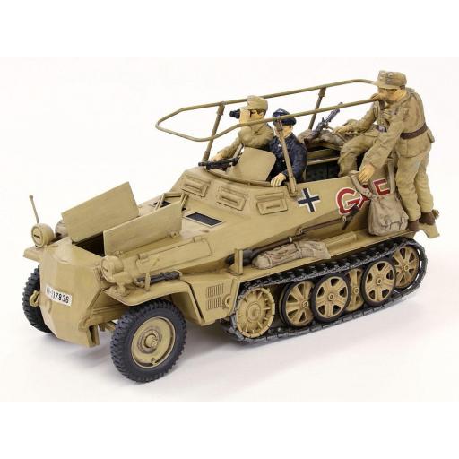 1/35 Sd.Kfz.250/3 GREIF [1]