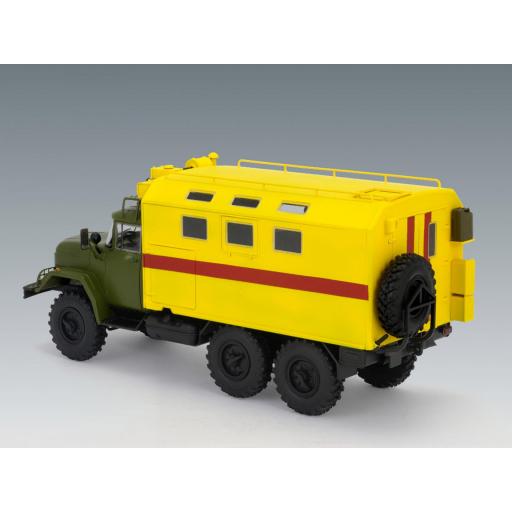 1/35 Camión Soviético Emergencias ZIL-131 [2]