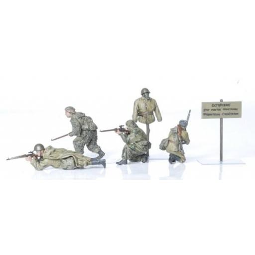 1/35 Francotiradores Soviéticos - Soviet Sniper Team 1941-43 [2]