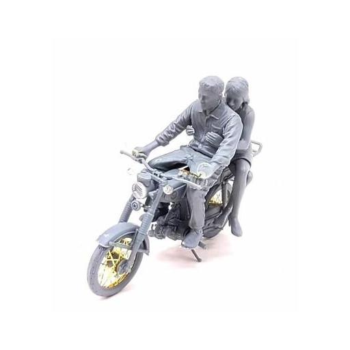 1/35 60-70s Southern Vietnamese & Japanese SS50E Motorbike Set [2]