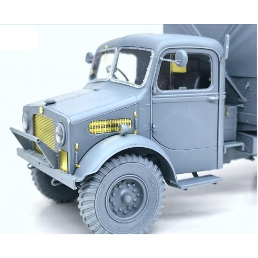 1/35 Camion Bedford OYD 3t 4x2 GS (cajón de madera) [2]