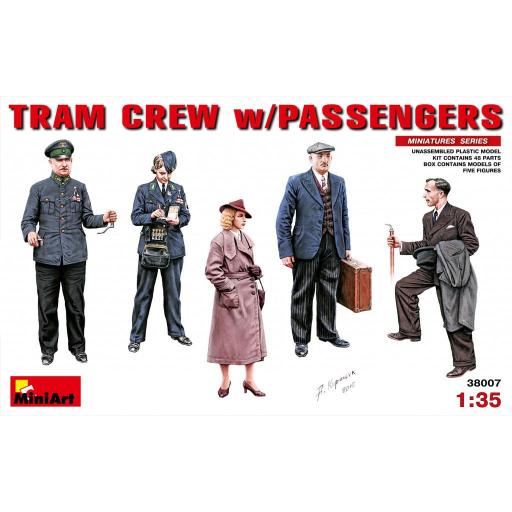 1/35 Tram Crew with Passengers