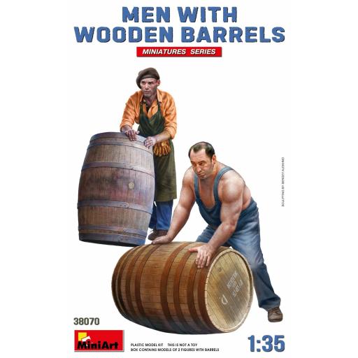 1/35 Toneleros - Men with Wooden Barrels