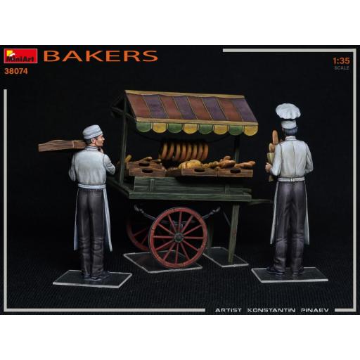 1/35 Panaderos - Bakers [2]