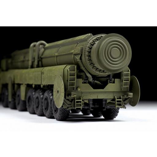 1/72 Topol SS-25 "Sickle" Missile Launcher [2]