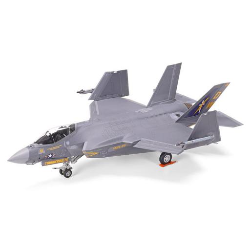 1/72 Lockheed Martin F-35C Lightning II [1]