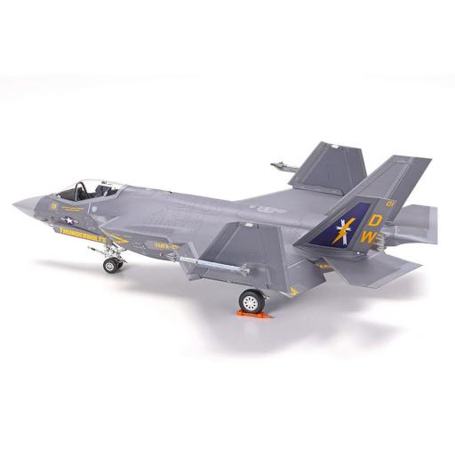 1/72 Lockheed Martin F-35C Lightning II [2]