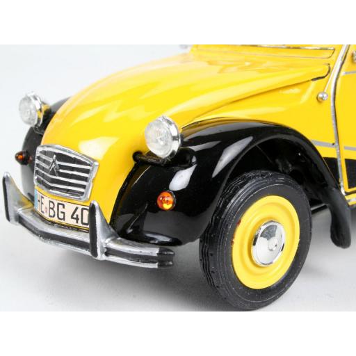 1/24 Citroen 2CV Charleston (Model Set) [3]