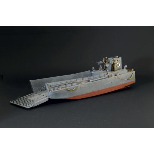 1/35 LCM 3 [2]