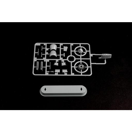 1/350 Submarino Nuclear USS Virginia SSN-774 [1]