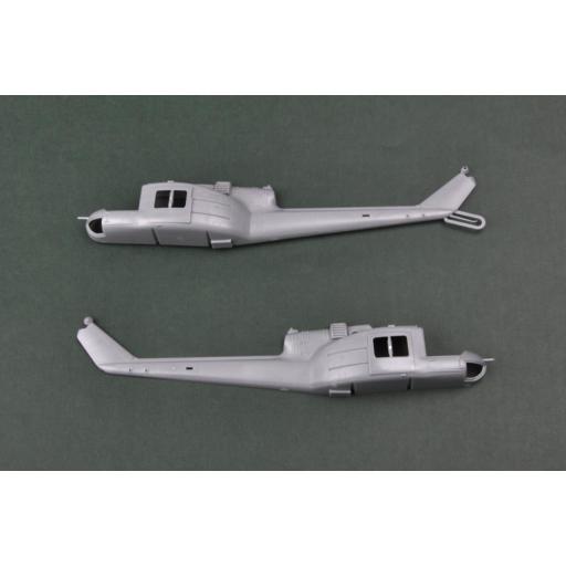 1/48 Helicóptero UH-1C Huey [5]