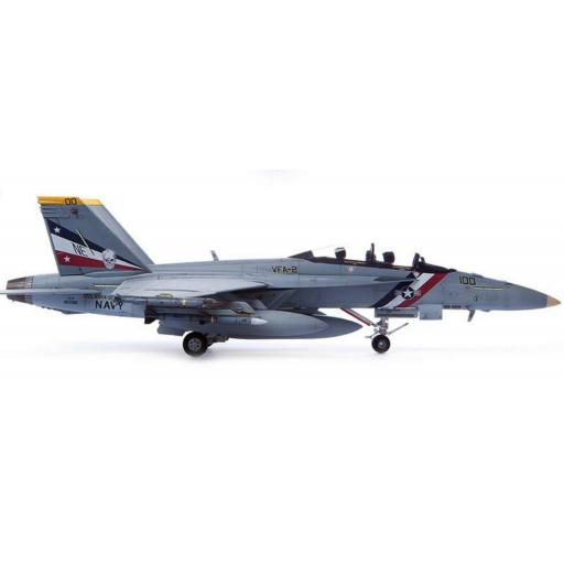 1/72 USN F/A-18F VFA-2 Bounty Hunters [3]