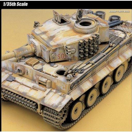1/35 TIGER I  Early Production [1]