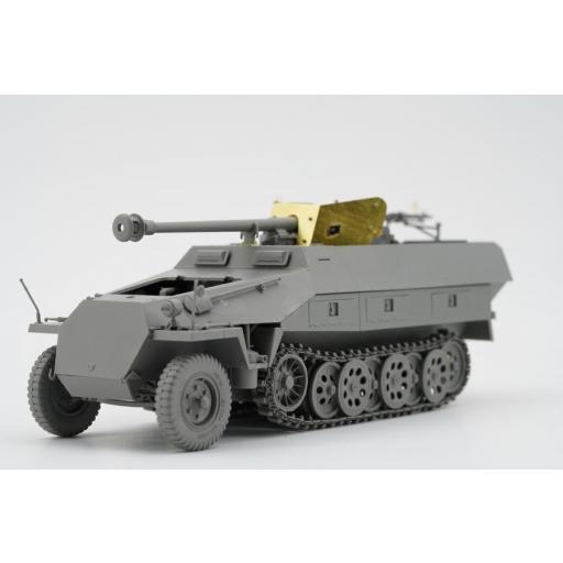 1/35 Sd.Kfz.251/22 w/7.5cm PaK 40 Pakwagen [1]