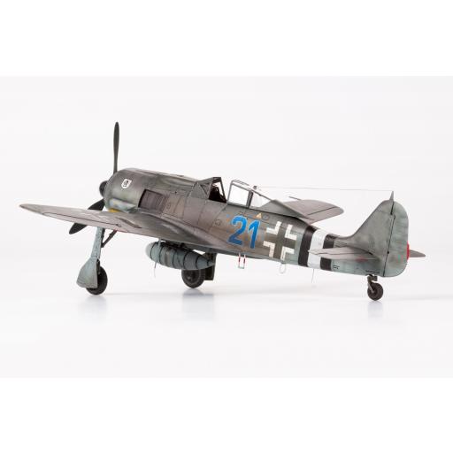 1/48 Fw 190A-8/R2 [2]