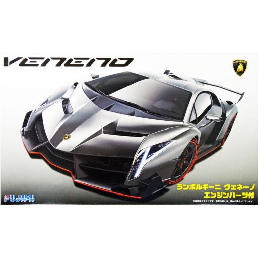 1/24 Lamborghini Veneno. Motor detallado