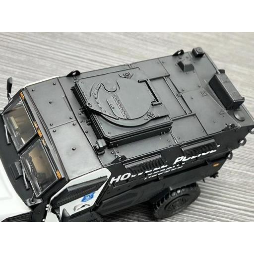 1/35 US Law Enforcement Carrier [3]