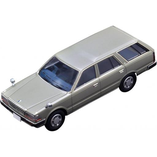 1/35 Nissan Cedric Gloria Wagon V20E Deluxe 1983 [1]