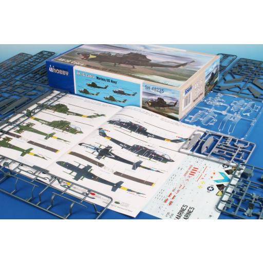 1/48 Helicóptero AH-1G Cobra ‘Marines/US Navy’  [2]
