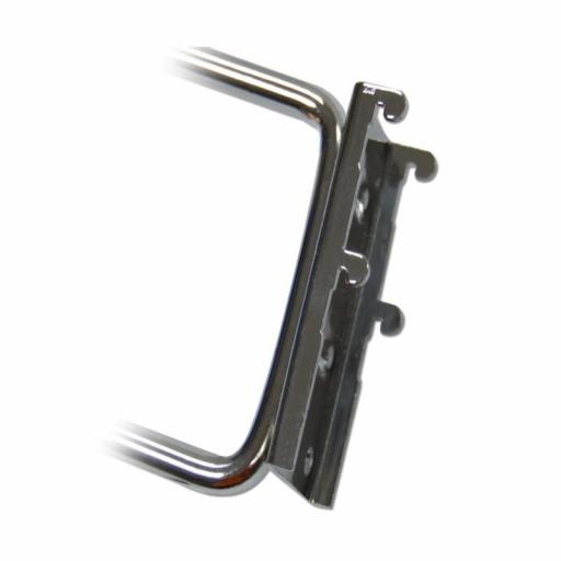 Gancho doble con portaprecio para panel perforado con trasera de chapa   [2]