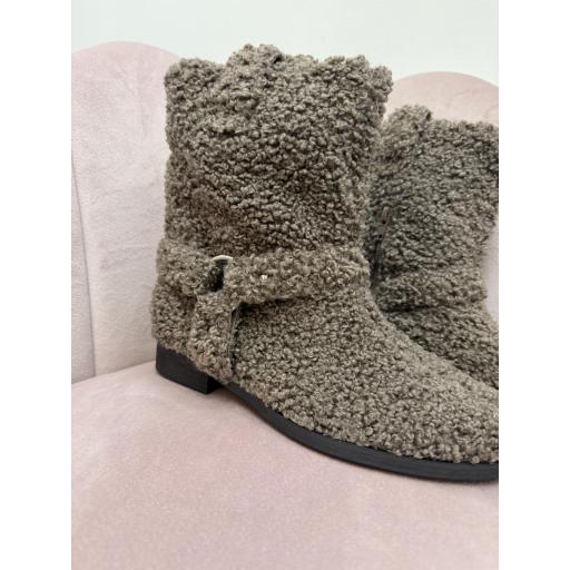 Botín Corina borreguito  [1]