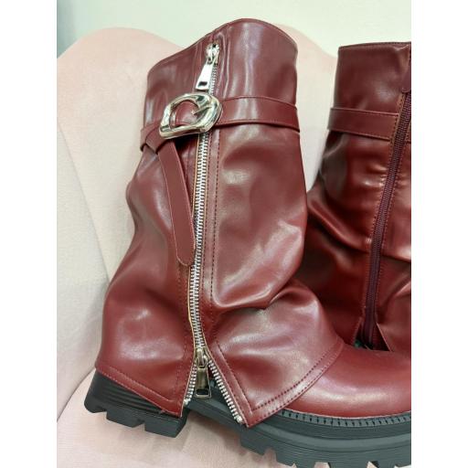 Bota burdeos  [4]