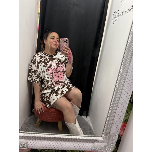 Vestido vaca letras rosas 