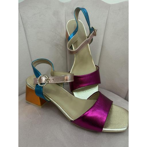 Sandalias metalizadas 