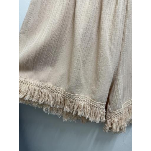 Pantalón corto flecos 